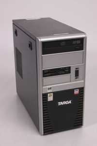 PC TARGA c/ leitor de cartões CD'S e DVD'S +teclado e rato +monitor LG