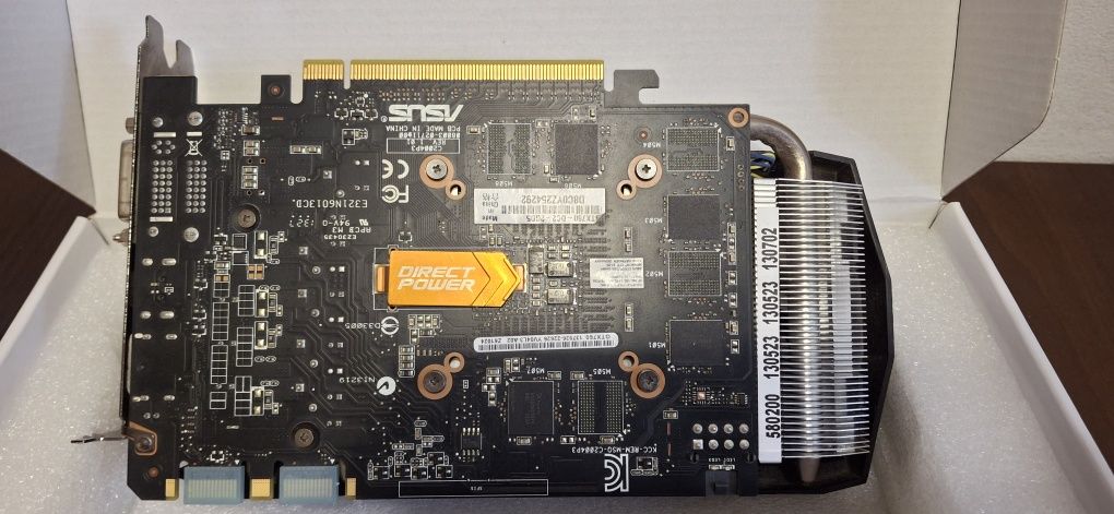 Продам відеокарту ASUS GEFORCE  GTX 760