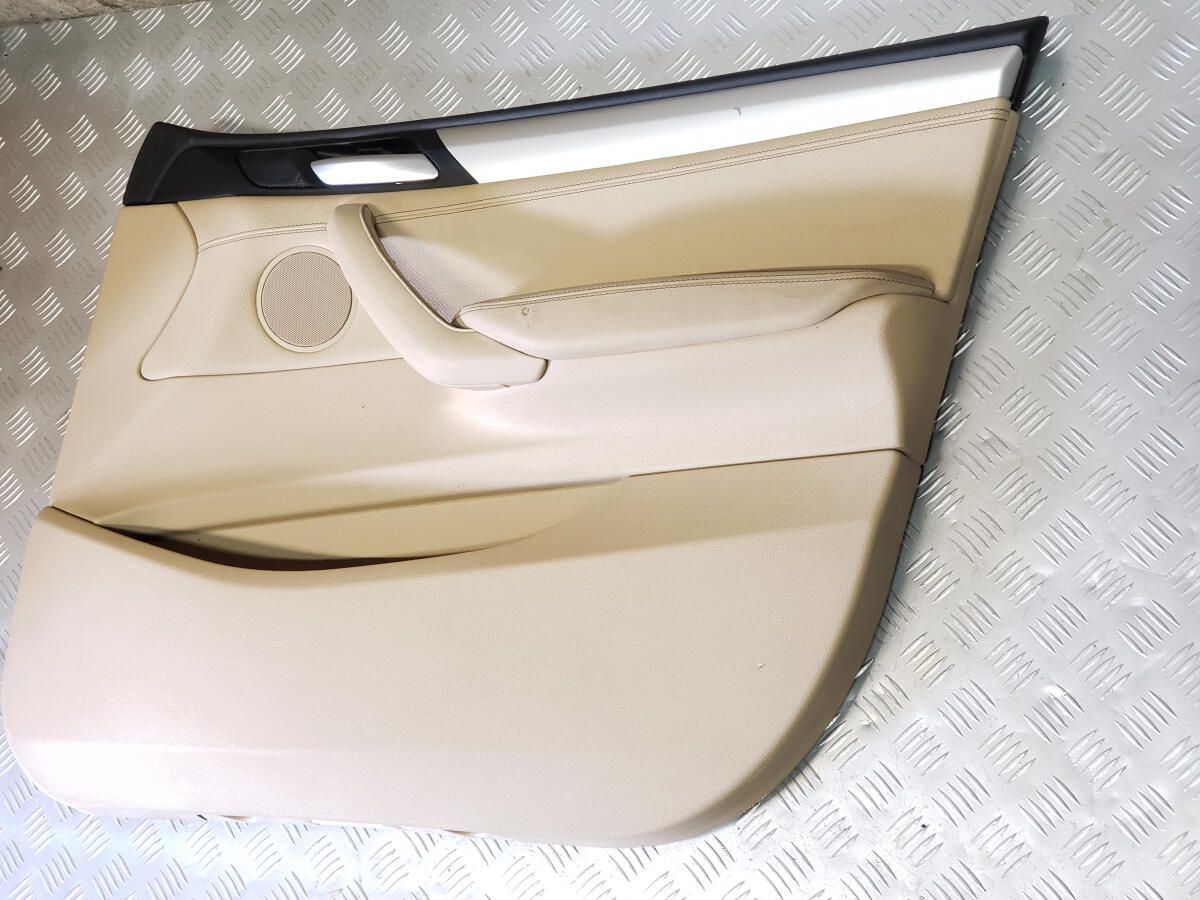 Обшивка двери (карта) передняя правая кожа беж  в сборе BMW разборка