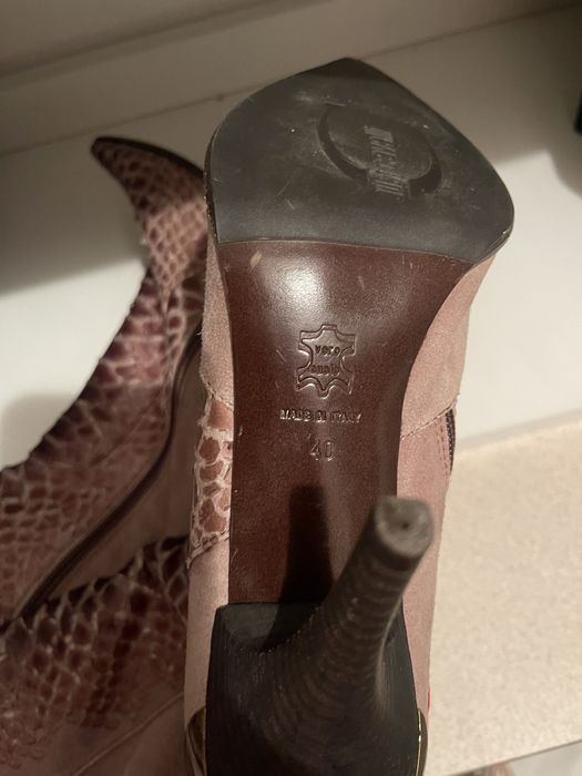 Kozaki kowbojki skora weża na obcasei Just Cavalli