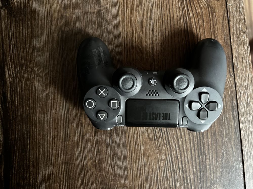 Pad ps4 the last of us