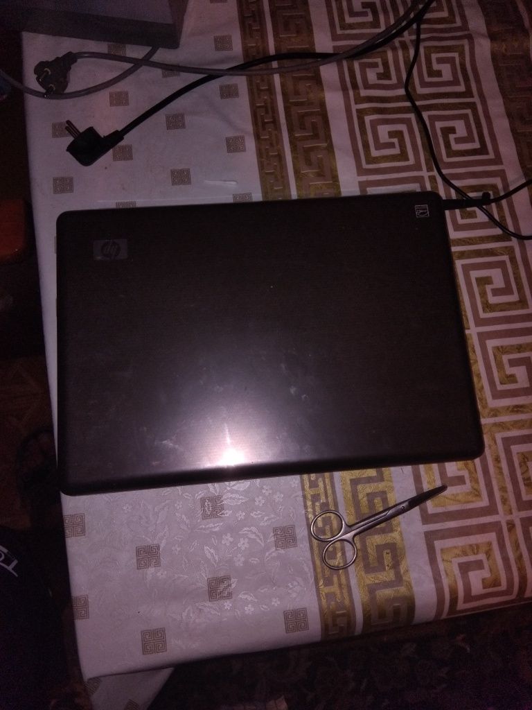 Продом ноутбук Hp pavilion 1500 торг