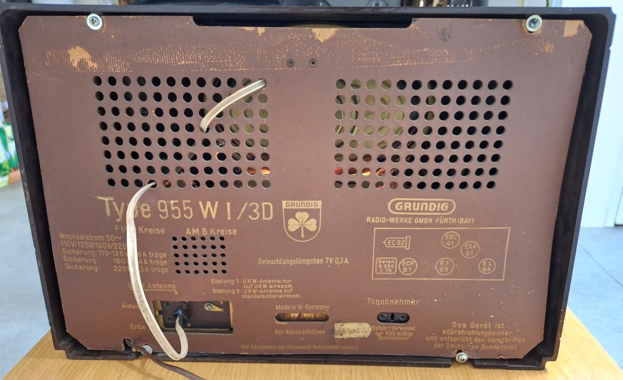 Rádio Grundig 955 3D Klang