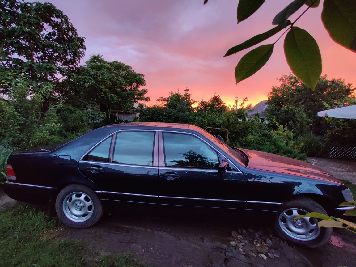 Mercedes Bens W140 S-Class