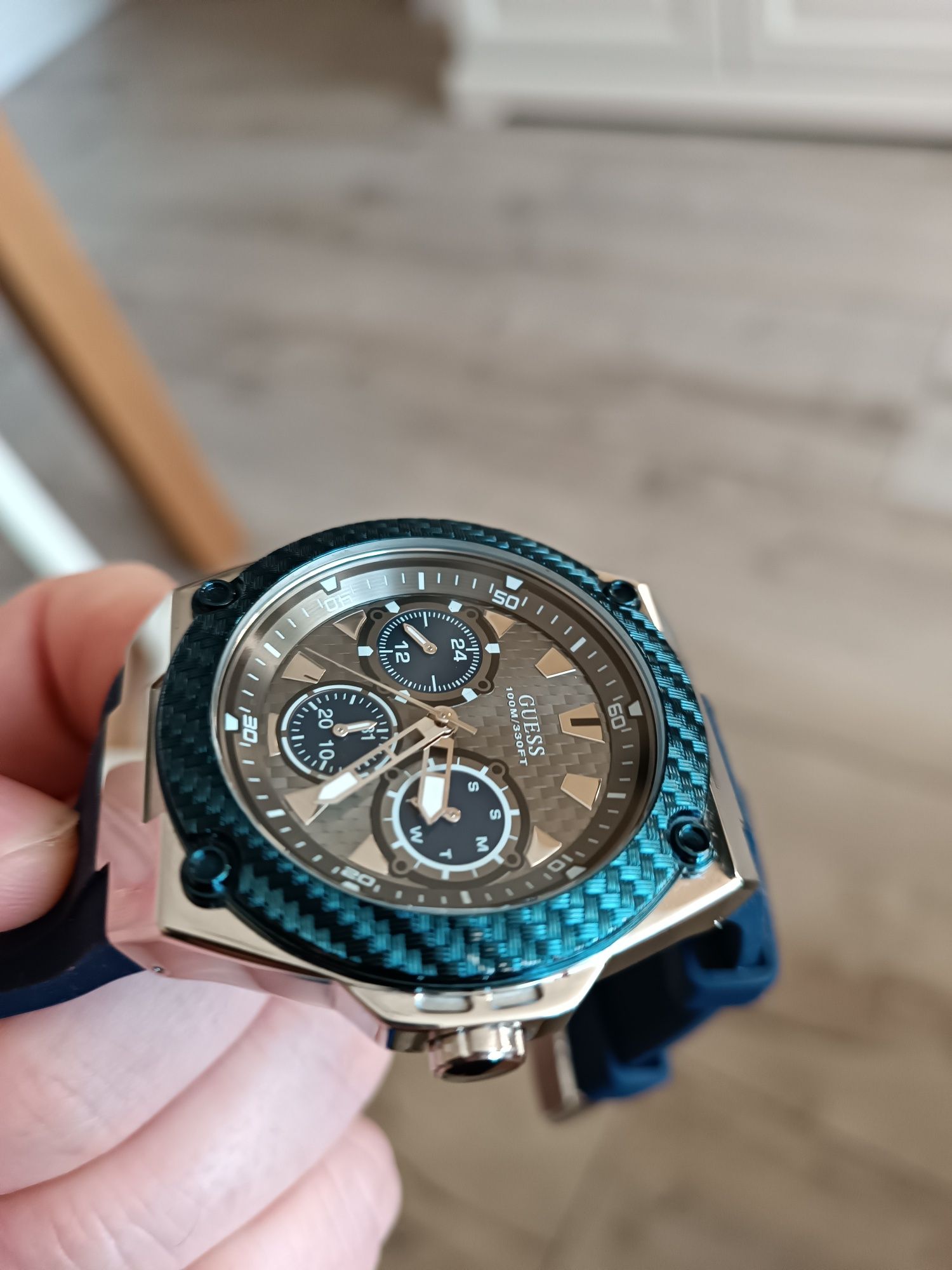 Zegarek Guess W1049G1