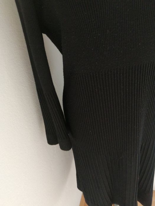 Śliczna sukienka sweterkowa na różne okazje