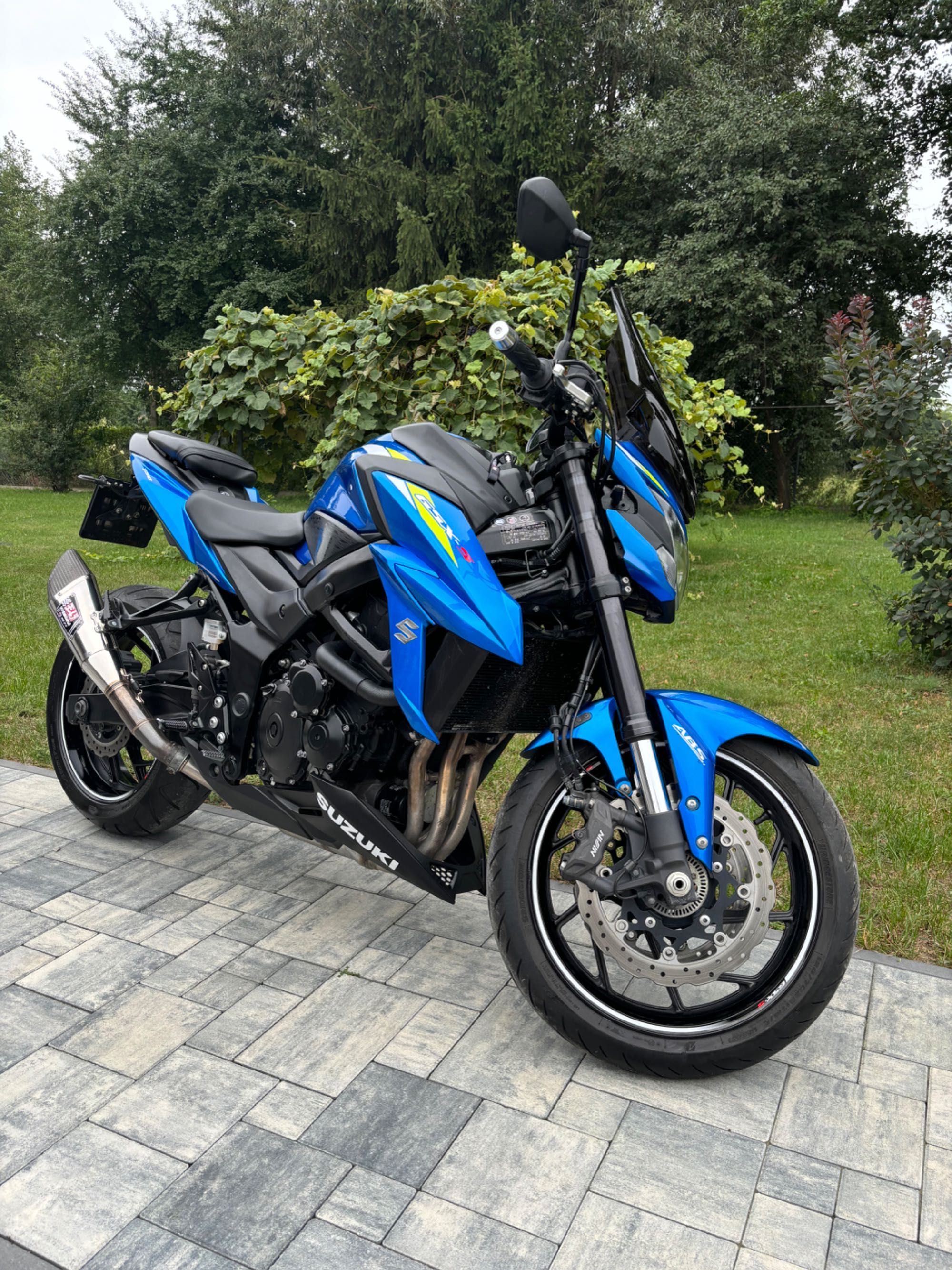 Suzuki GSXS 750 A2 2020 / Yoshimura R-11