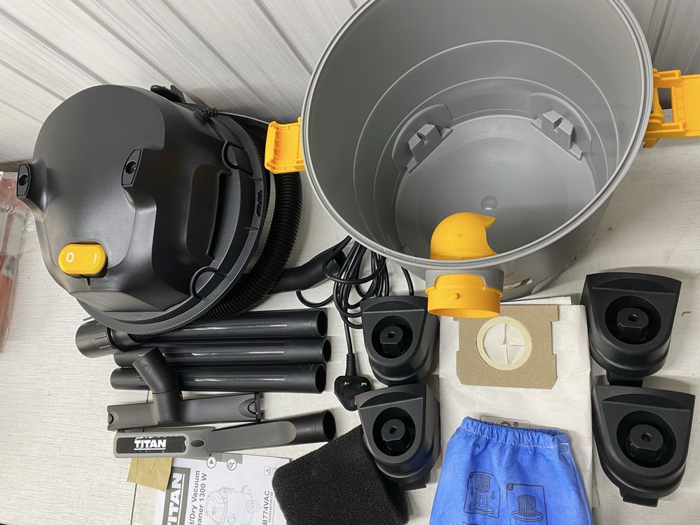 TITAN TTB774VAC 1300W 16л Пилосос будівельний Англія