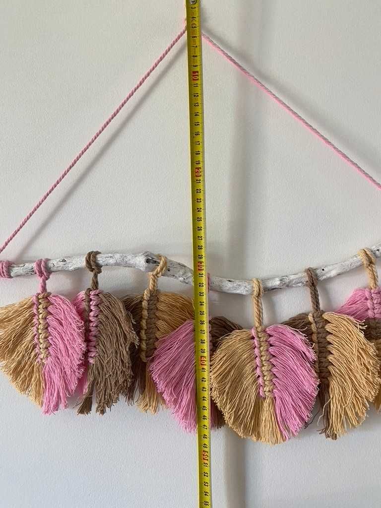 Macrame Pink deixa no galho de Sohomelo, Decor.