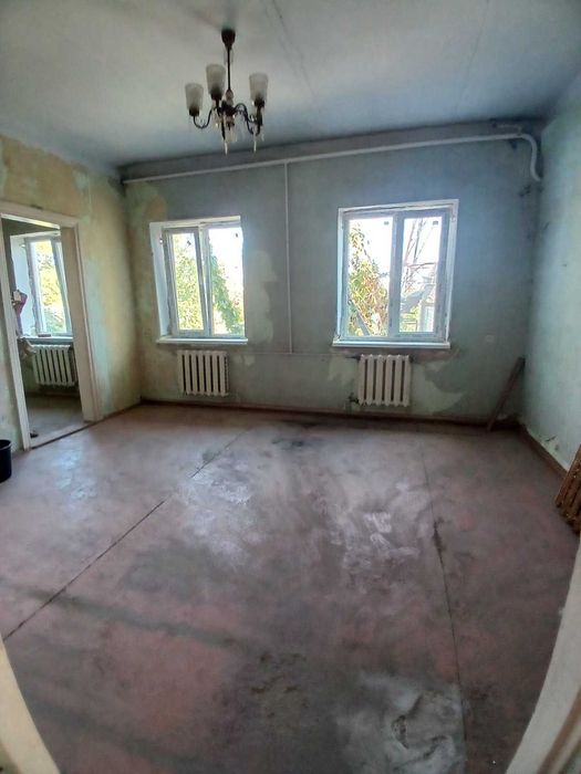 Продам будинок в Соляних  (зупинка Гвардійська)