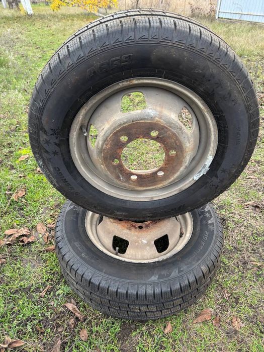 зимова гума Aplus A869 215/65 R16C 109/107R