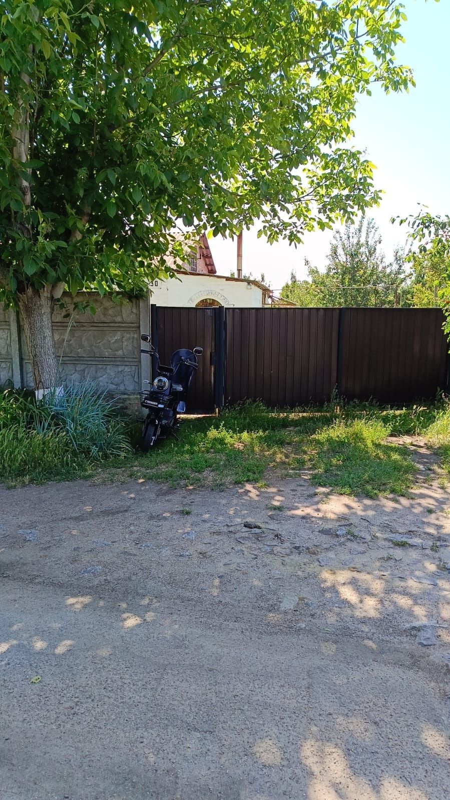Продам будинок в хорошому стані!
