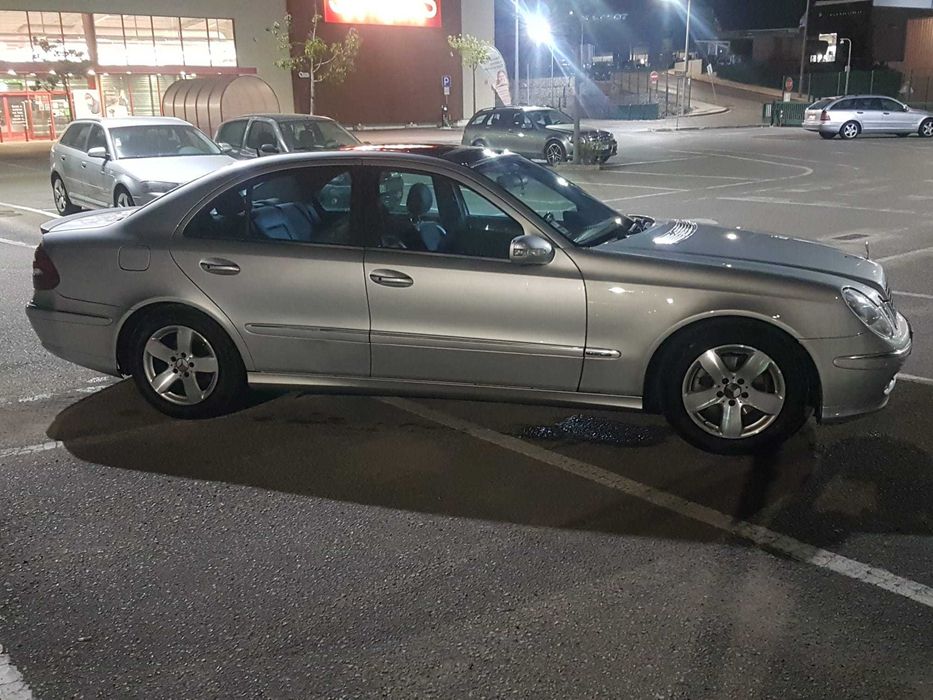 Mercedes E 220CDI - 2003