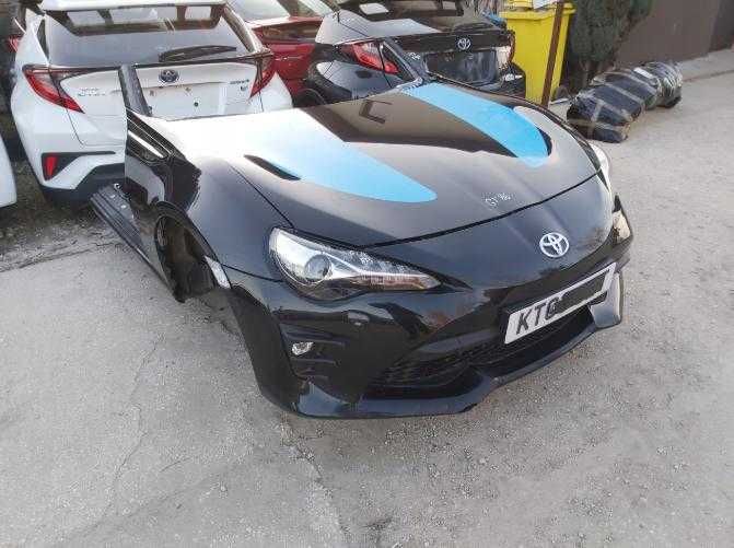 TOYOTA GT86 Бампер різна комплектація. Разборка