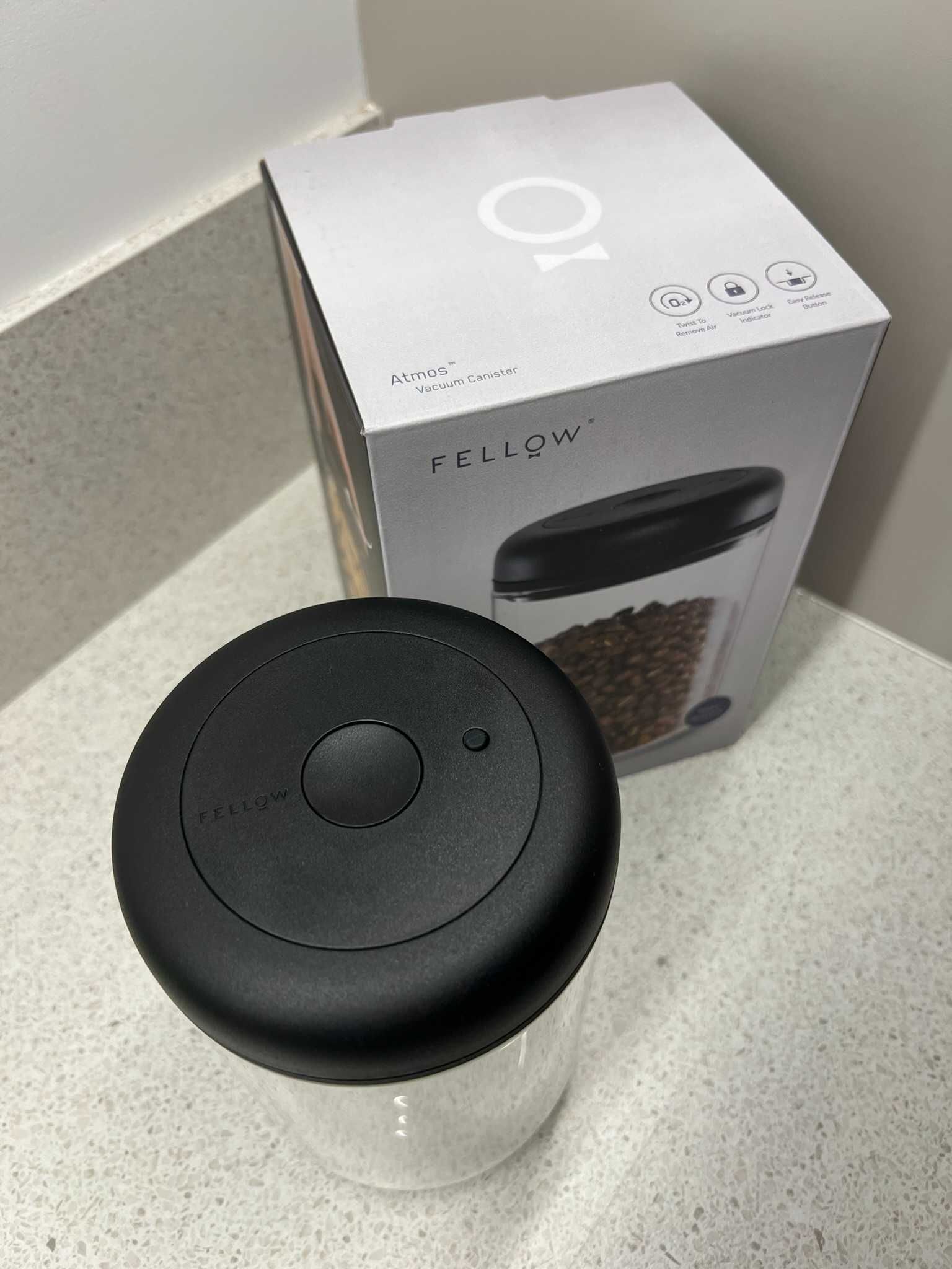 Pojemnik Fellow Atmos 1,2 l (prawie nowy)