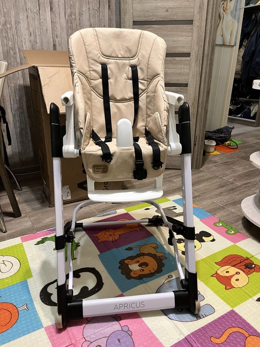 Стілець для годування Carrello Apricus CRL-14201