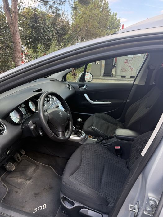 Продам Peugeot 308sw