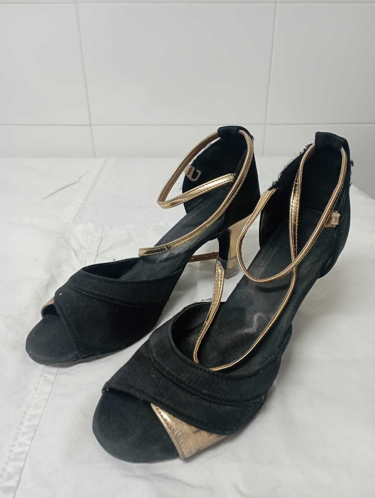 Sapatos de senhora de dança pretos e dourados tamanho 37-38