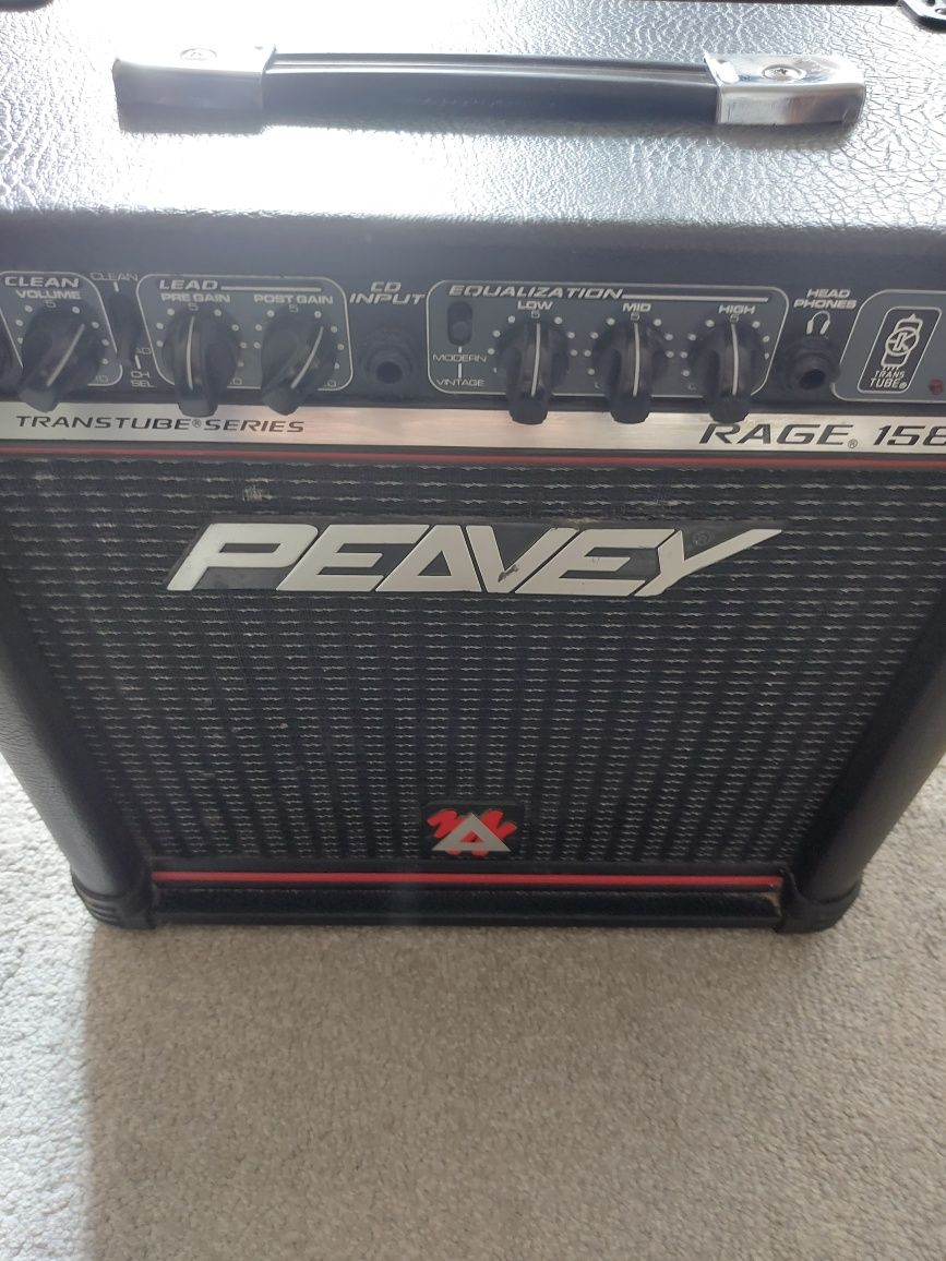 Wzmacniacz gitarowy peavey rage 158