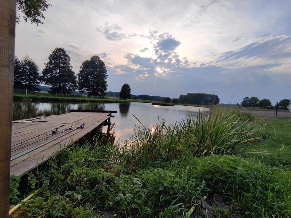 Łowisko wędkarskie, noclegi, wypoczynek, kemping