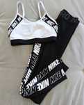 Продам Лосини S/ТопS/M Nike