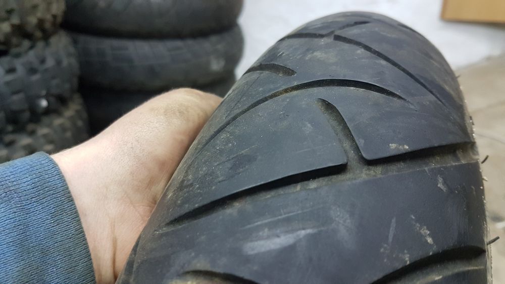 opona motocyklowa przod przednia 120/70-17 bt021 batelax bridgestone