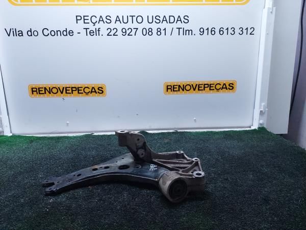 Braço de suspensão frente esquerdo VOLKSWAGEN Polo (9N)