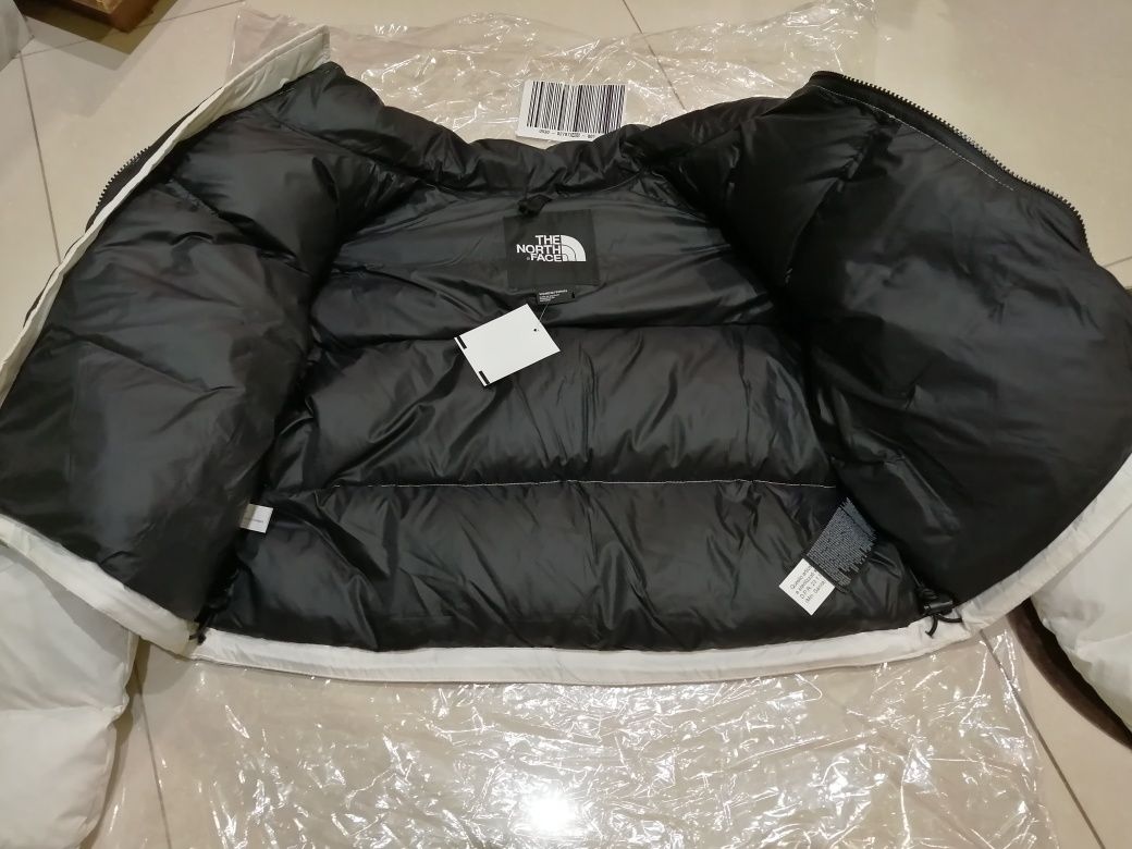 The North Face Krótka Przejściowa Damska kurtka NUPTSE biała rozmiar S