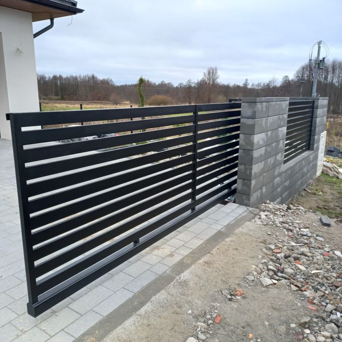 Bramy balustrady