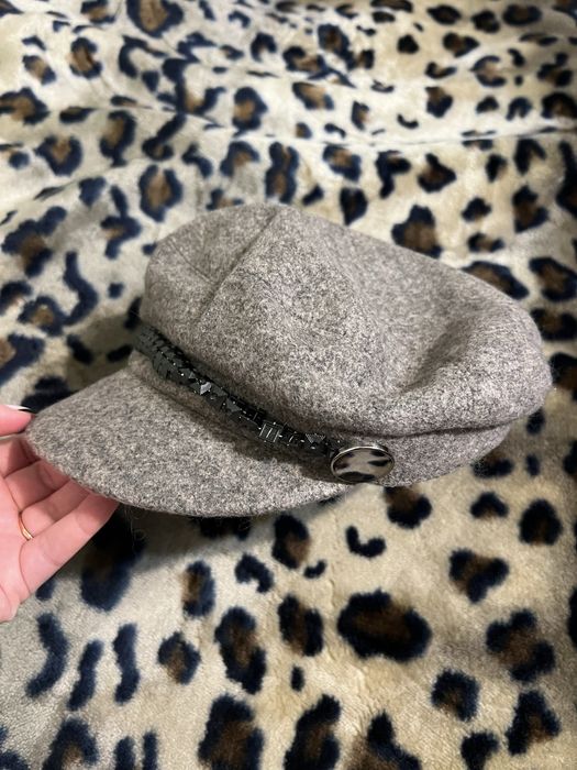 Продам нові берети,кепки