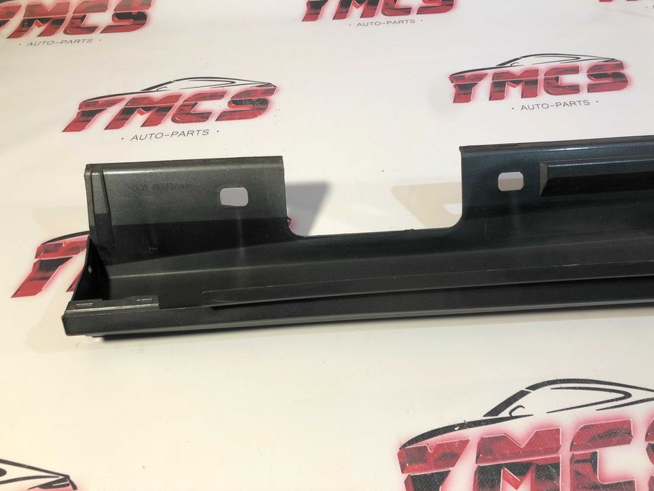 Embaladeira Esquerda MERCEDES W176 A W117 CLA W246 B  ORIGINAL