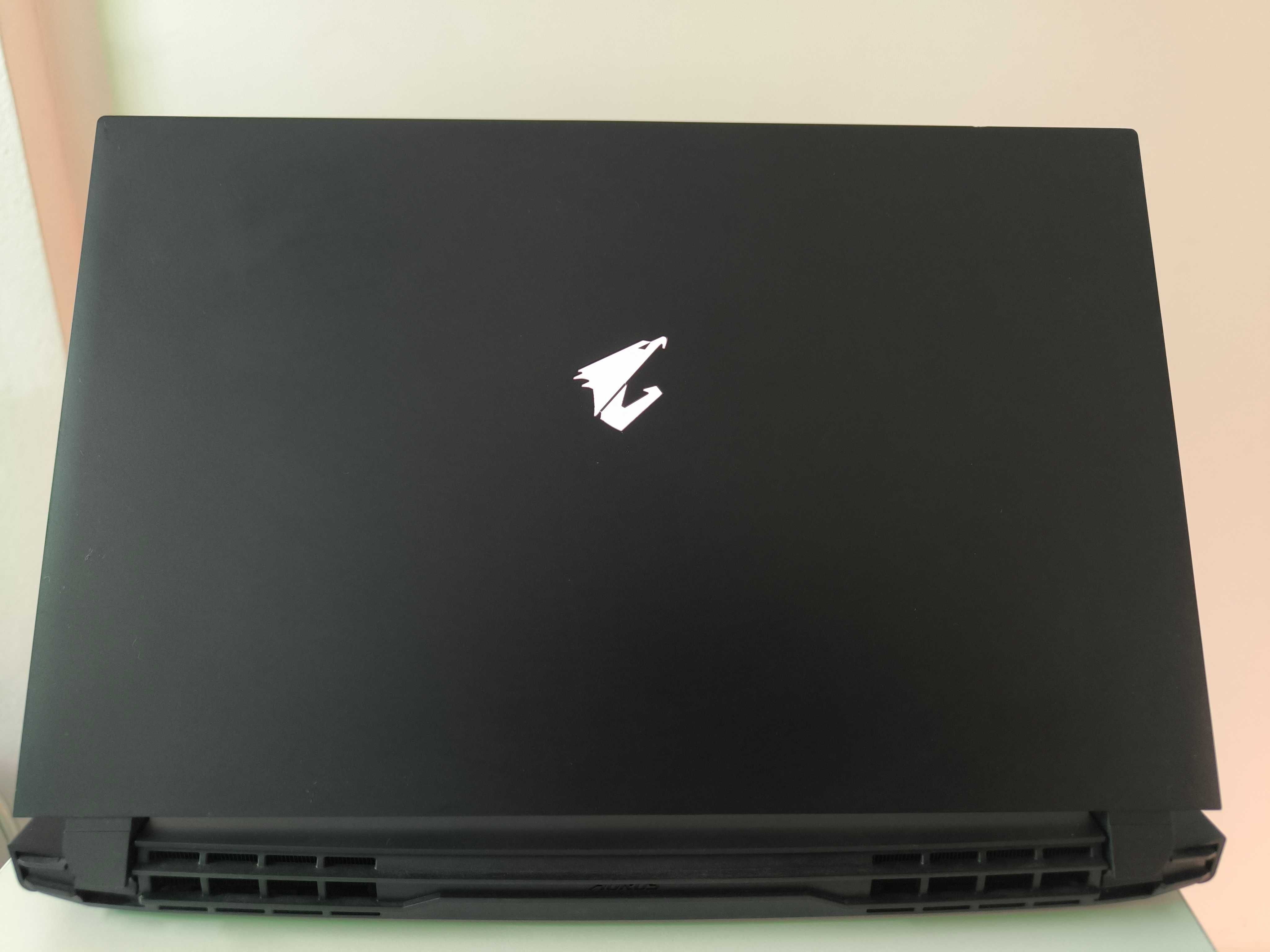Portátil Gaming Gigabyte AORUS RTX 3080