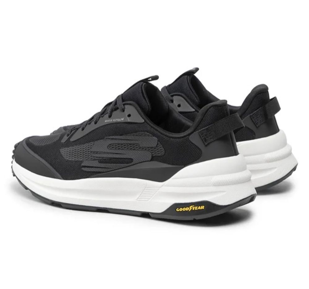 Чоловічі оригінальні кросівки Skechers Global Jogger