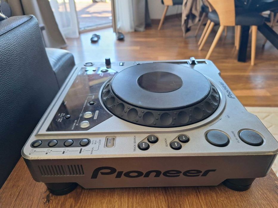 Pioneer CDJ-800 Mk1