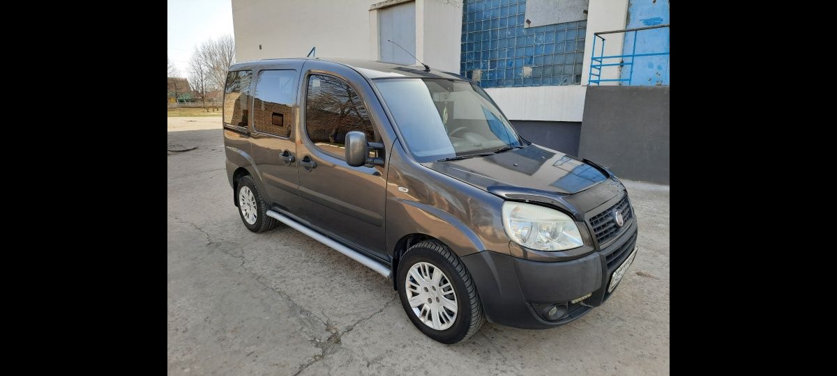 Продам Fiat Doblo 1.9