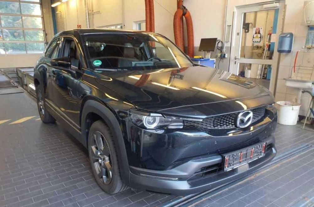Mazda MX30 Мазда МХ30 Бампер передний задний Розборка шрот