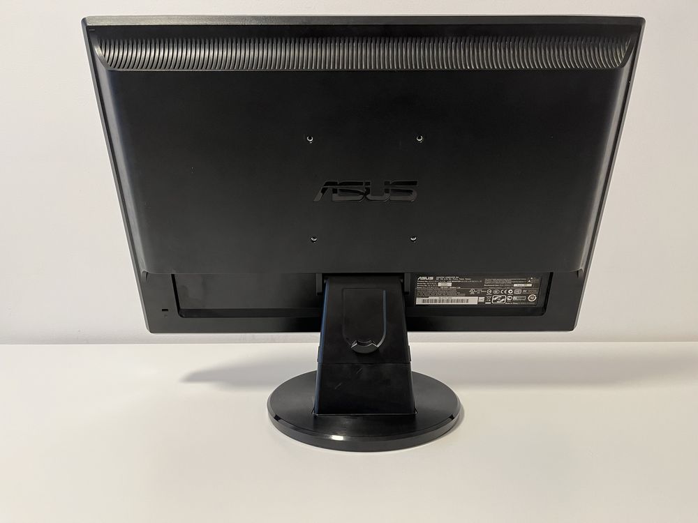 monitor Asus VW224T