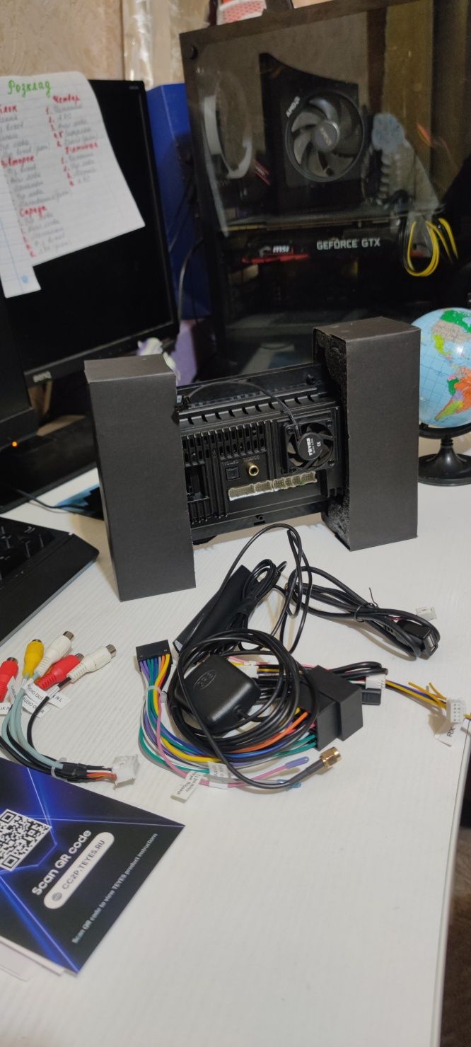 Планшет Оригинал  Tayes CC2+  9.0 -3+32 G + видеокамера заднего вида