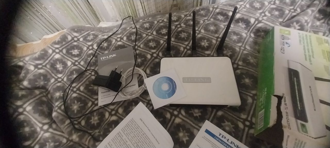 TP-LINK роутер..