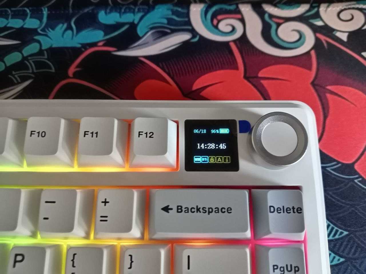 Aula f75 max (НОВАЯ) с экраном
