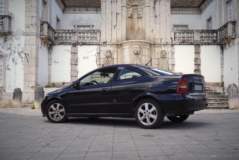 Opel Astra G Coupé 1.8 Bertone Edition