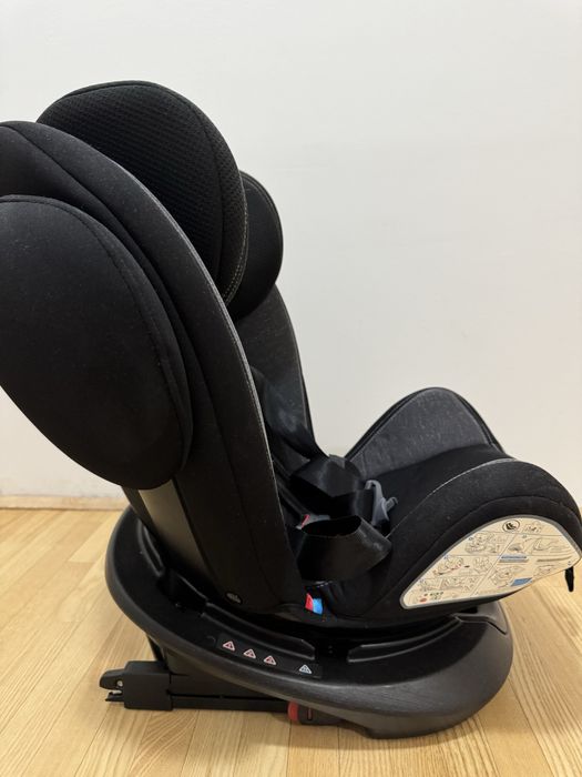 Автокресло Chicco Unico plus Black&Gray