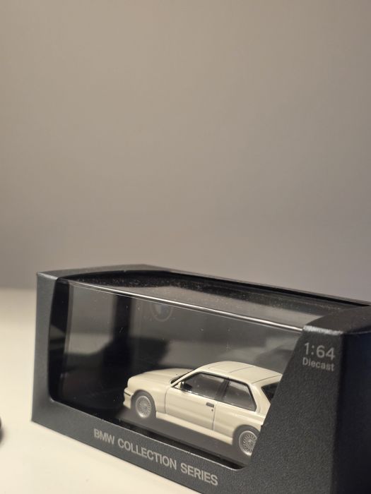BMW E30 "Collection series" 1:64