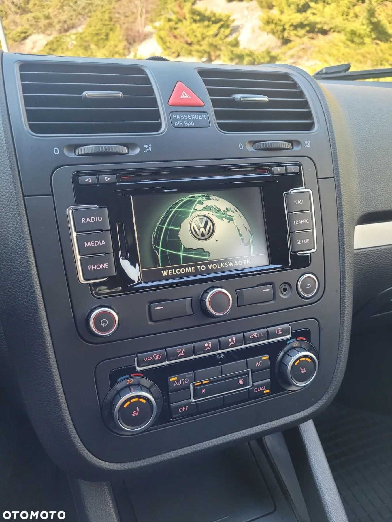 Volkswagen Jetta 16 MPI +  gaz