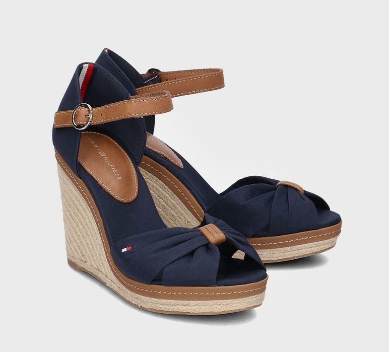 Новые босоножки Tommy Hilfiger р.36