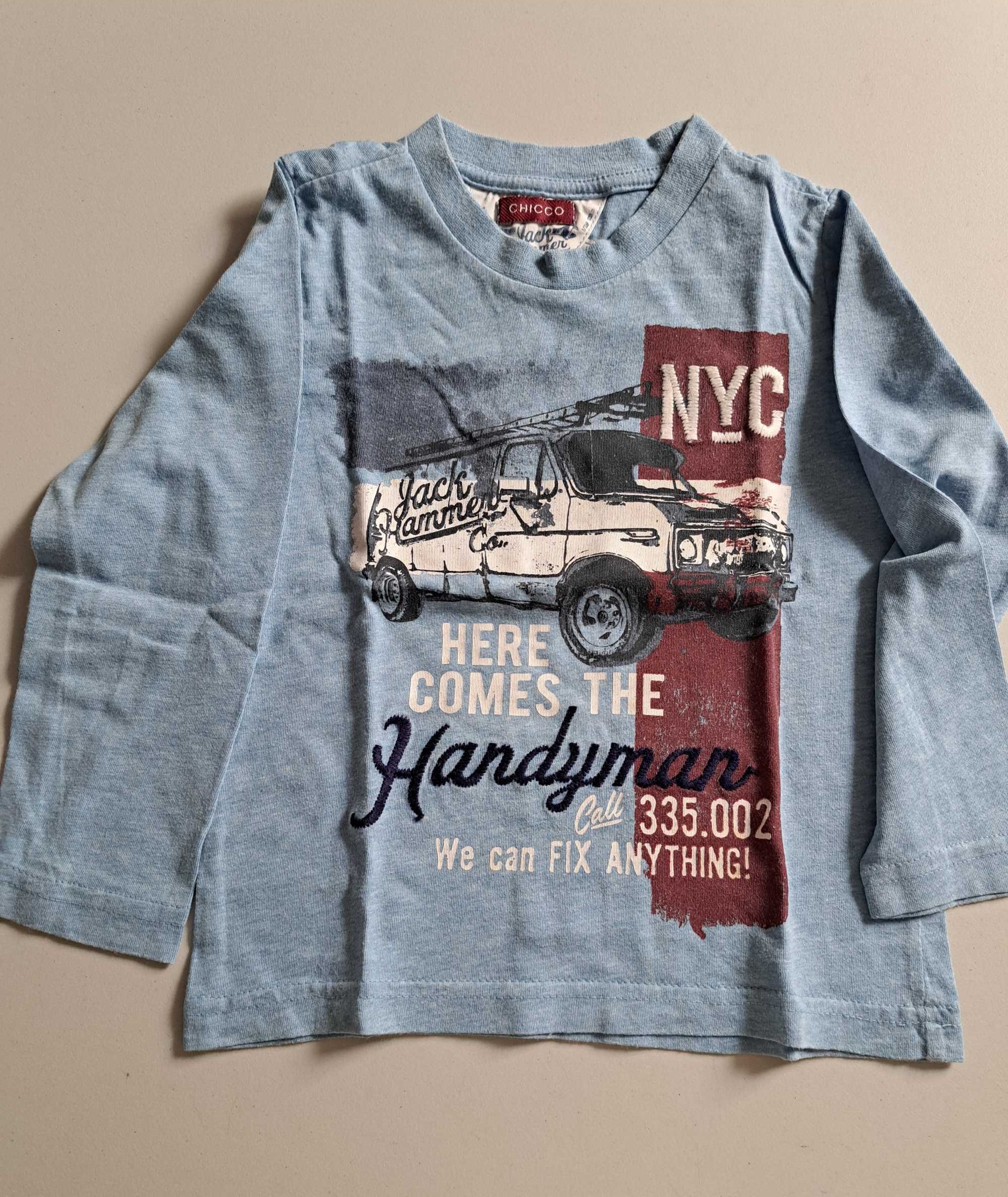 Casaco fato treino, t´shirts e calções de menino, 2 anos
