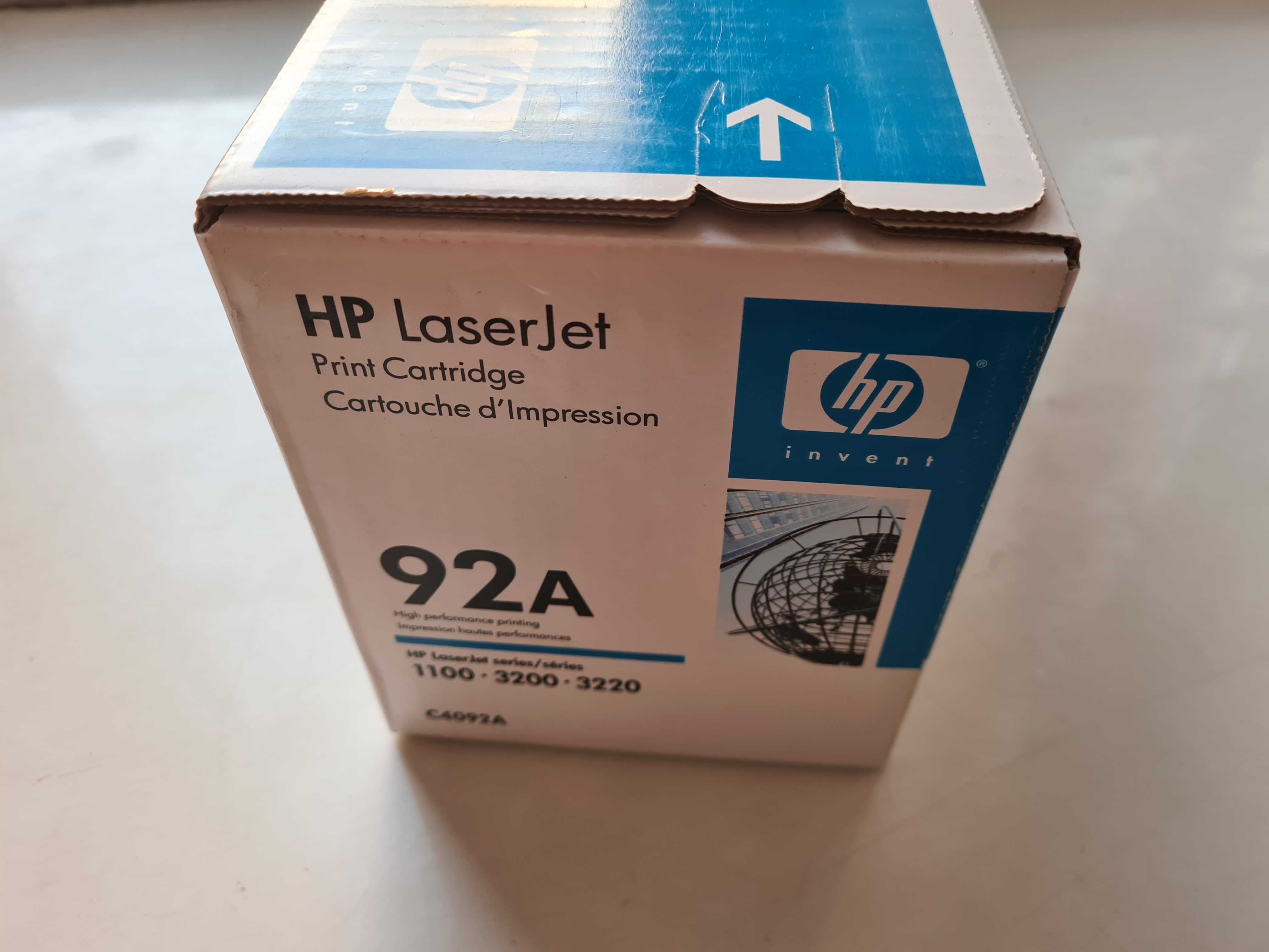 тонер картридж HP C4092A