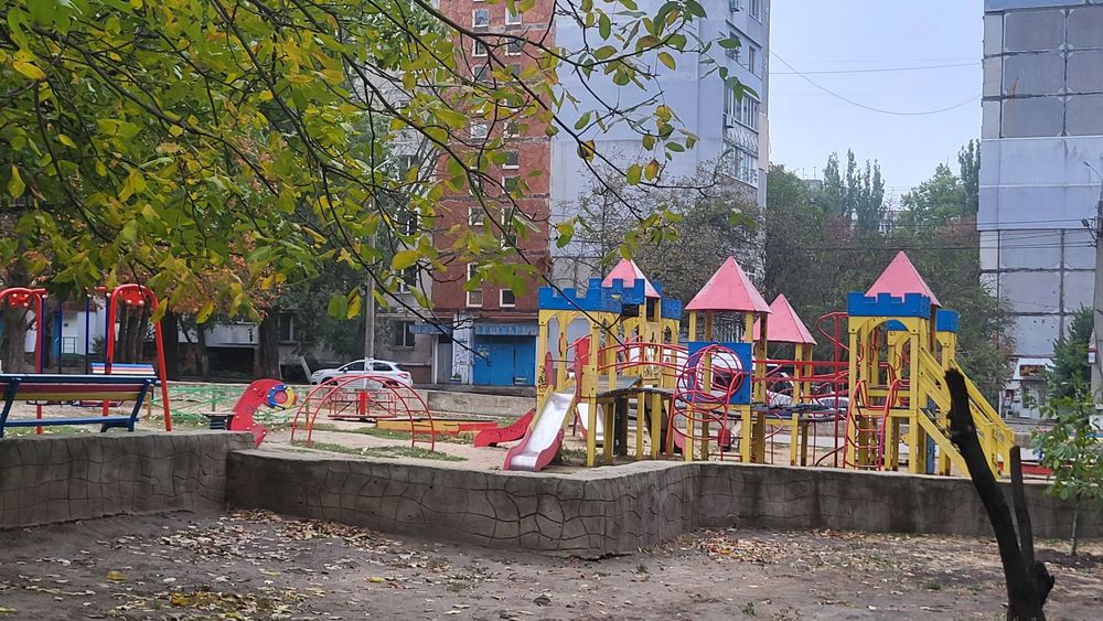 Продаю 2 квартиру проспекту Центральний /Колодязна