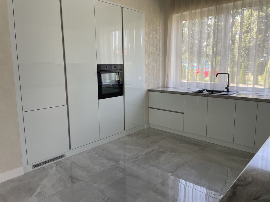 КМ Козак Хутір, будинок з ремонтом,  Рославичі, Іванковичі, Київська