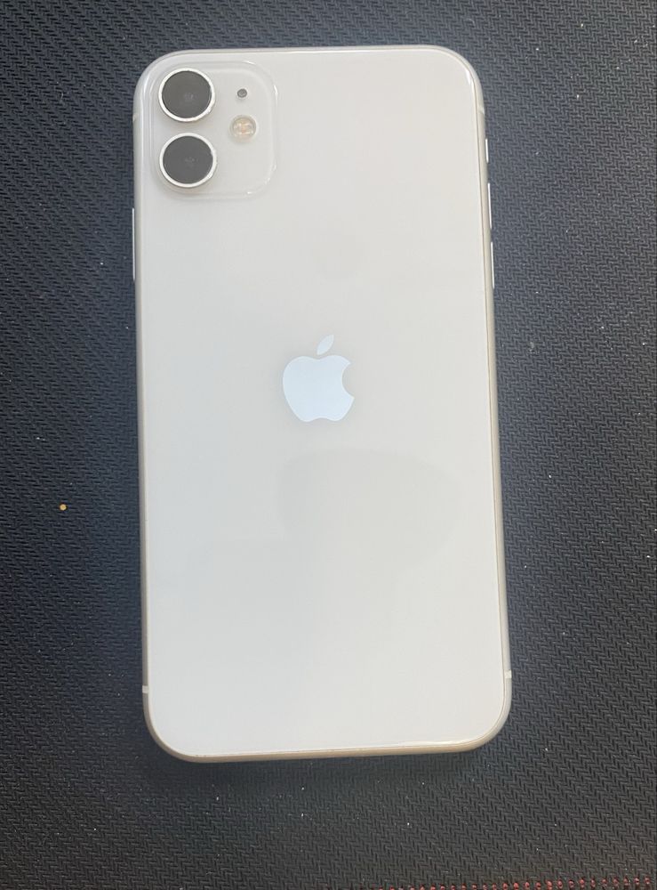 Iphone 11 128 R-sim